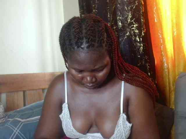 Sexxy-pretty24 webcam