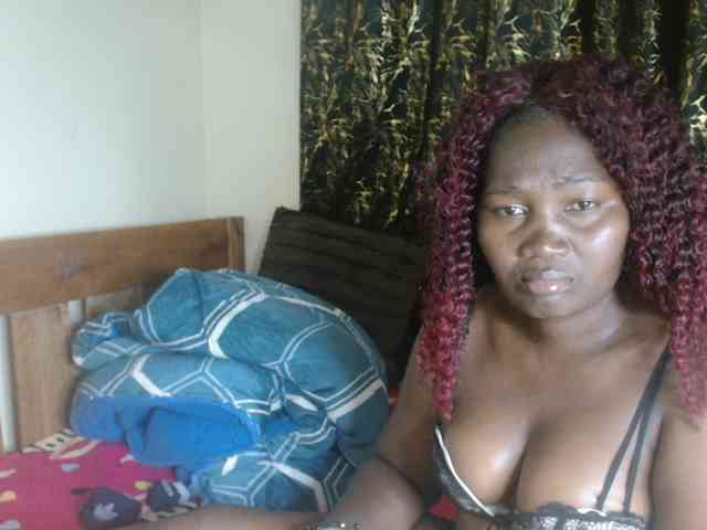 Sexxy-pretty24 webcam