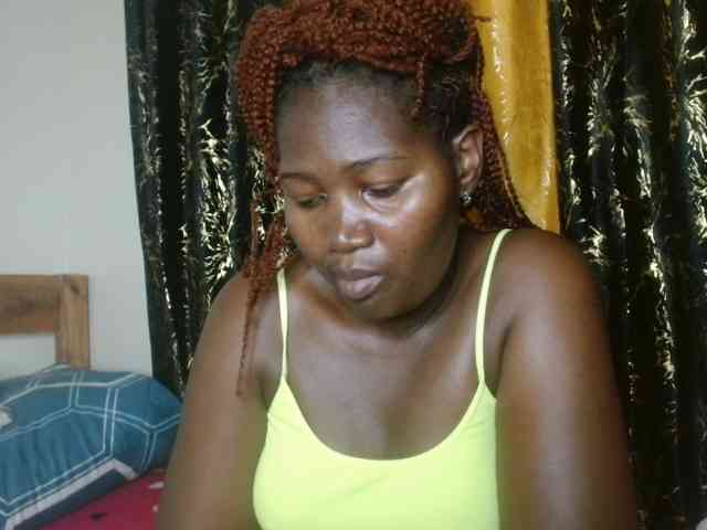 Sexxy-pretty24 webcam