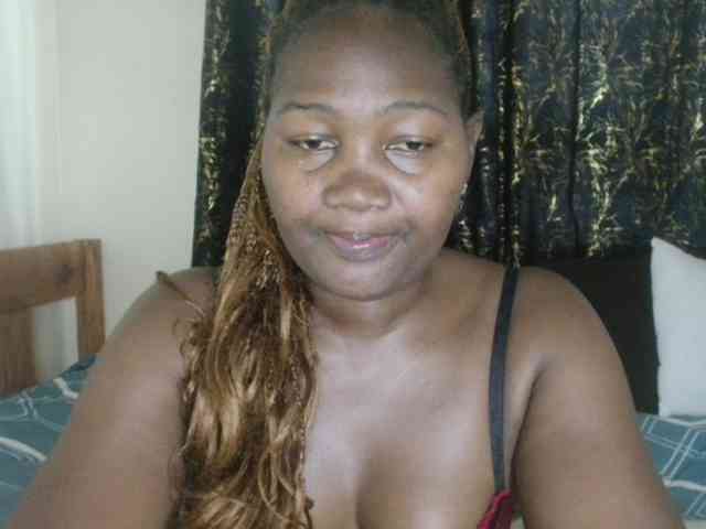 Sexxy-pretty24 webcam