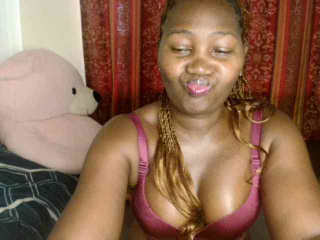 Sexxy-pretty24 webcam
