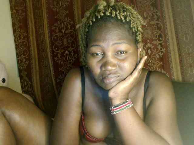 Sexxy-pretty24 webcam