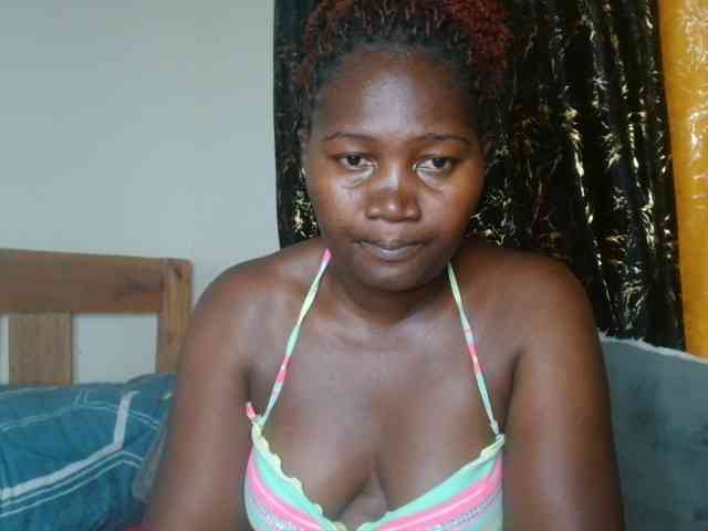 Sexxy-pretty24 webcam