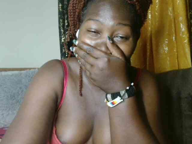 Sexxy-pretty24 webcam