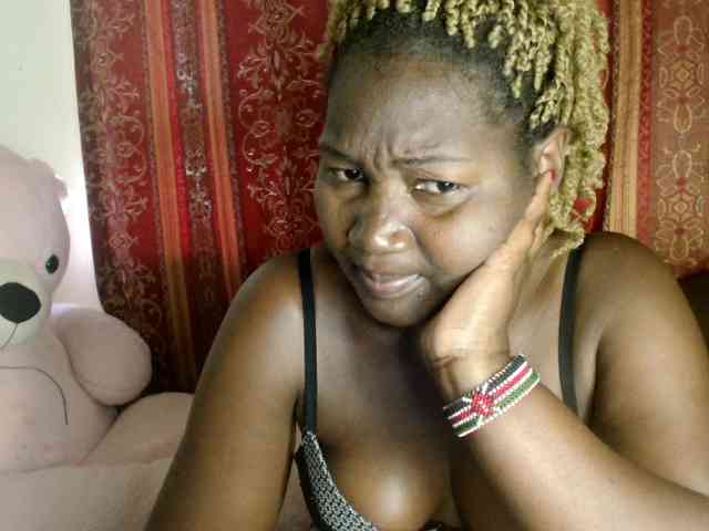 Sexxy-pretty24 webcam