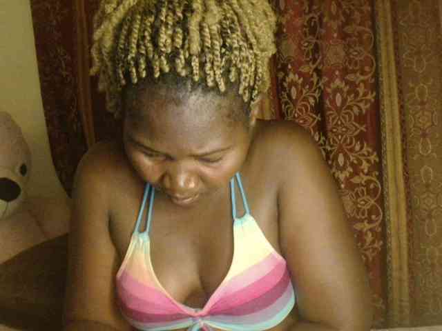 Sexxy-pretty24 webcam