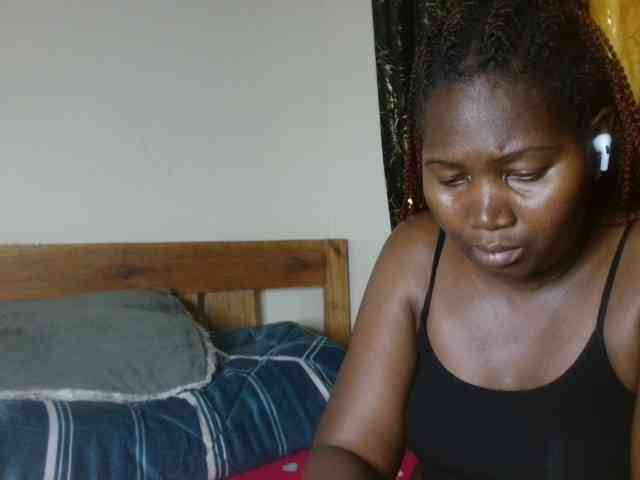 Sexxy-pretty24 webcam