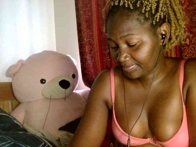 Sexxy-pretty24 webcam