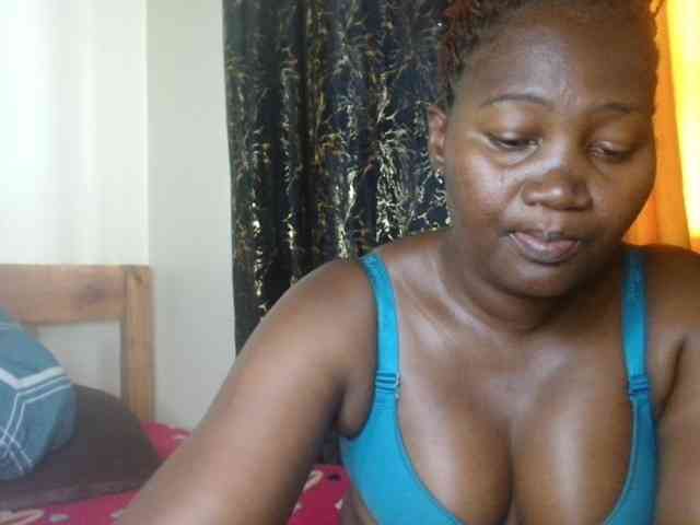 Sexxy-pretty24 webcam