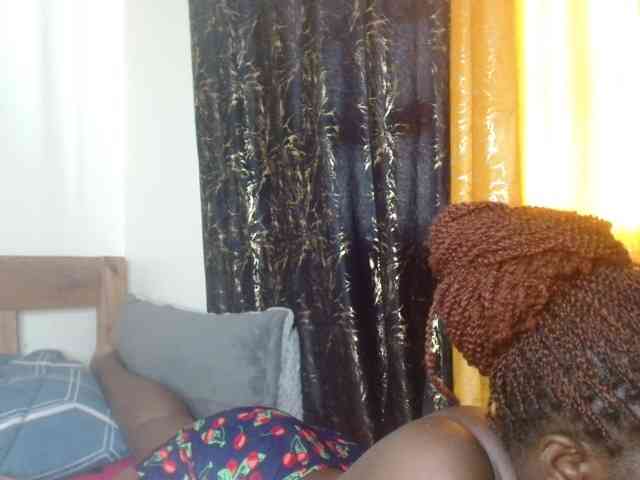 Sexxy-pretty24 webcam