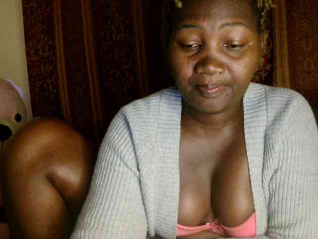 Sexxy-pretty24 webcam