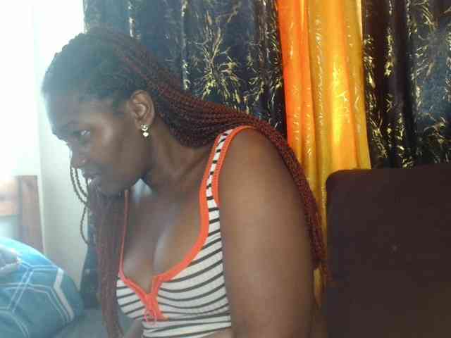 Sexxy-pretty24 webcam