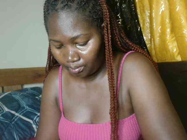 Sexxy-pretty24 webcam