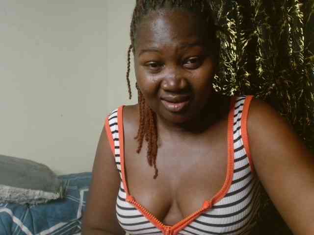 Sexxy-pretty24 webcam