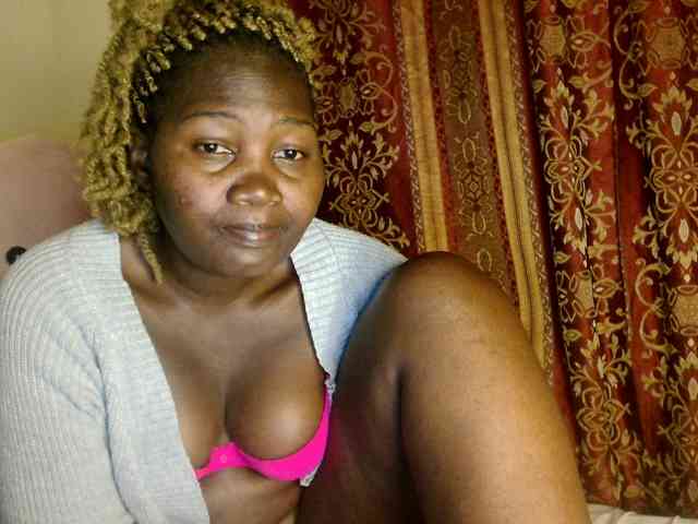 Sexxy-pretty24 webcam