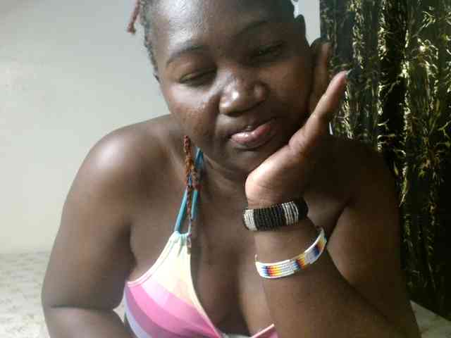 Sexxy-pretty24 webcam