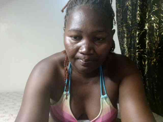 Sexxy-pretty24 webcam