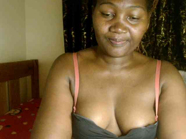 Sexxy-pretty24 webcam