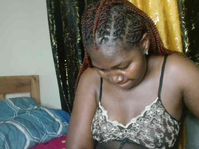 Sexxy-pretty24 webcam