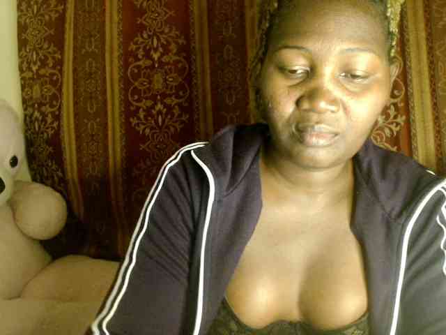 Sexxy-pretty24 webcam