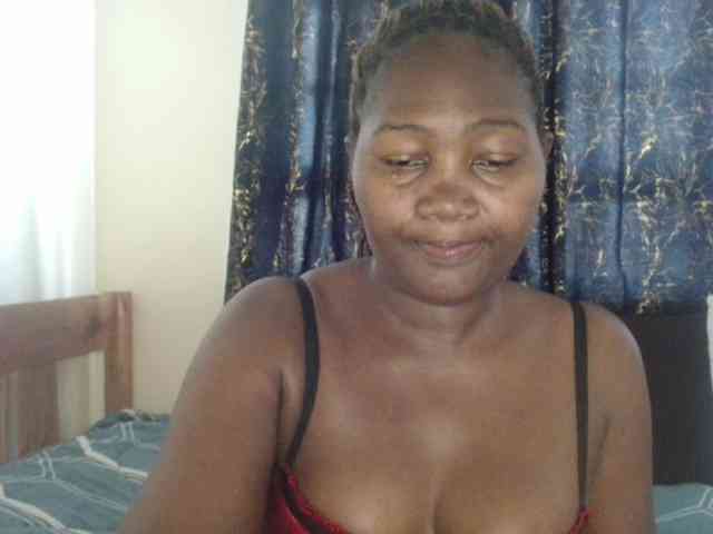 Sexxy-pretty24 webcam