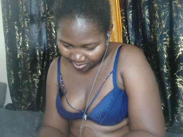 Sexxy-pretty24 webcam