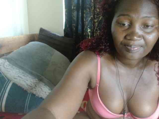 Sexxy-pretty24 webcam