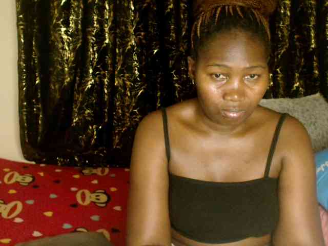 Sexxy-pretty24 webcam