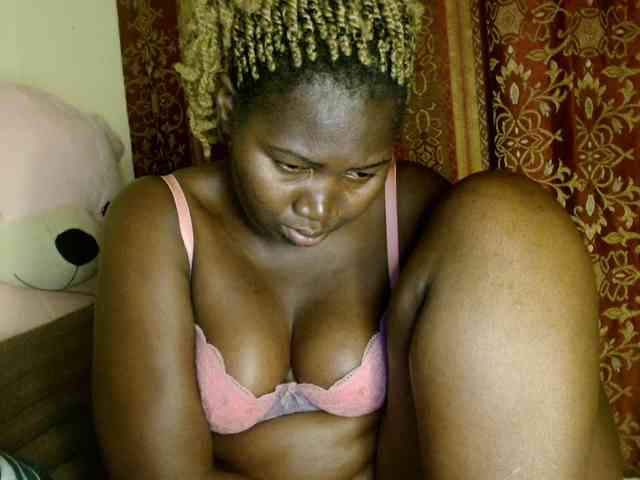 Sexxy-pretty24 webcam