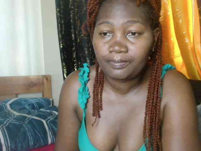 Sexxy-pretty24 webcam