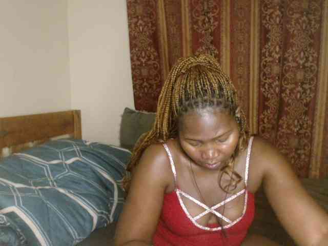 Sexxy-pretty24 webcam