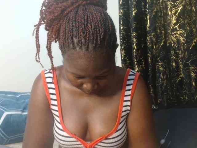 Sexxy-pretty24 webcam