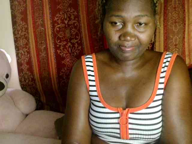 Sexxy-pretty24 webcam