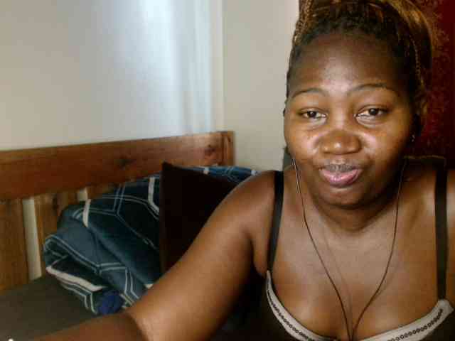 Sexxy-pretty24 webcam