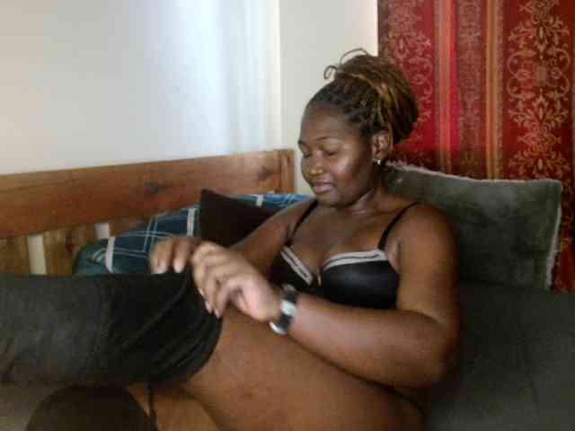 Sexxy-pretty24 webcam