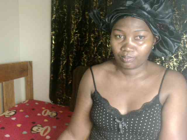 Sexxy-pretty24 webcam