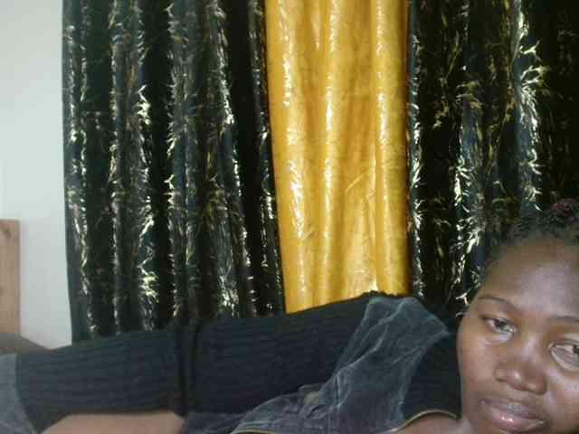 Sexxy-pretty24 webcam