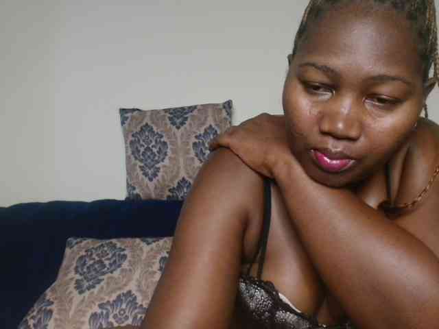 Sexxy-pretty24 webcam