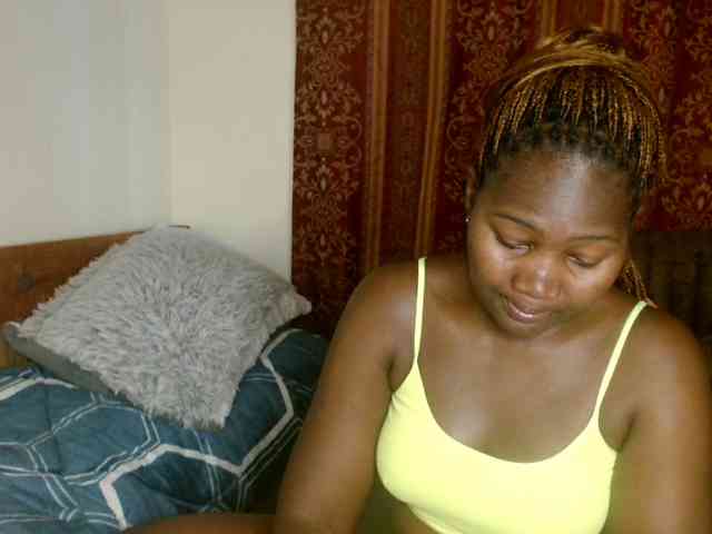 Sexxy-pretty24 webcam