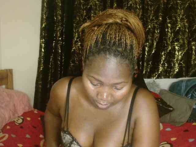 Sexxy-pretty24 webcam