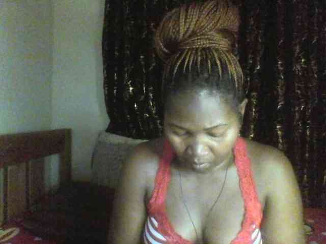 Sexxy-pretty24 webcam