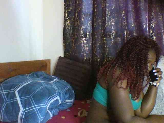 Sexxy-pretty24 webcam