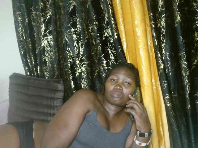 Sexxy-pretty24 webcam