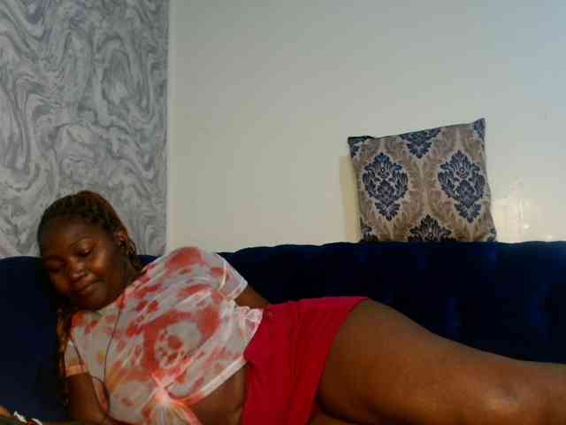 Sexxy-pretty24 webcam
