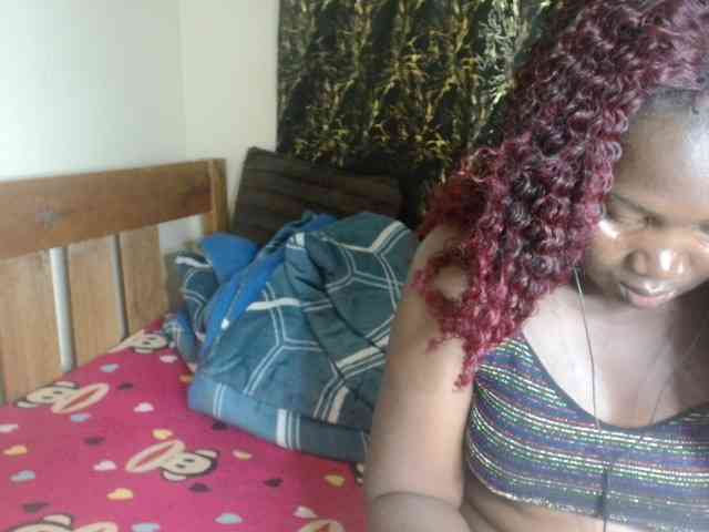 Sexxy-pretty24 webcam