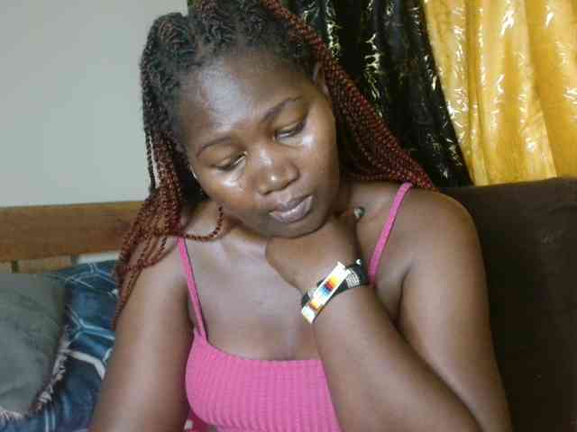 Sexxy-pretty24 webcam