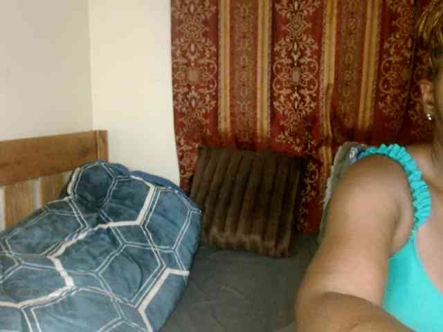 Sexxy-pretty24 webcam