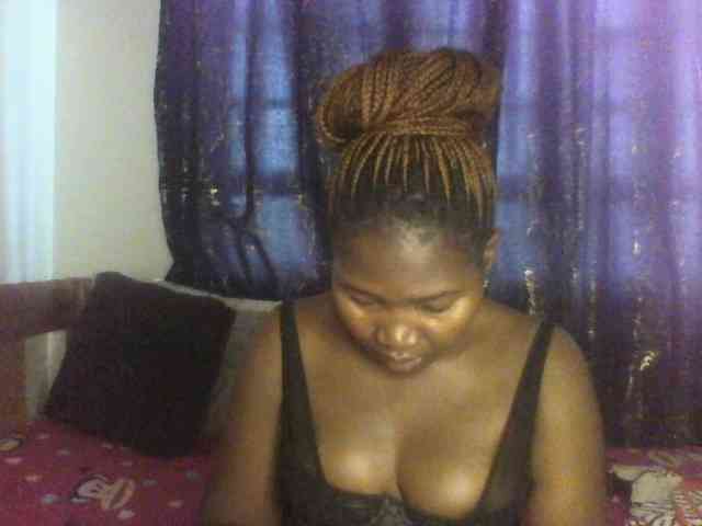 Sexxy-pretty24 webcam