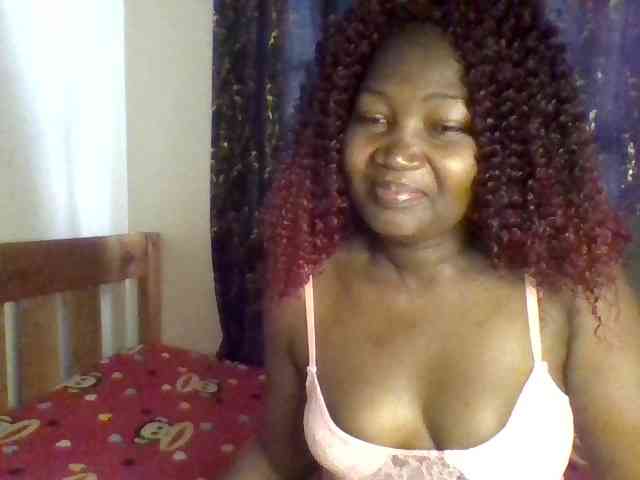 Sexxy-pretty24 webcam