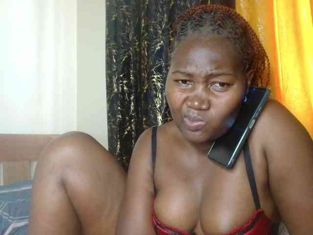 Sexxy-pretty24 webcam